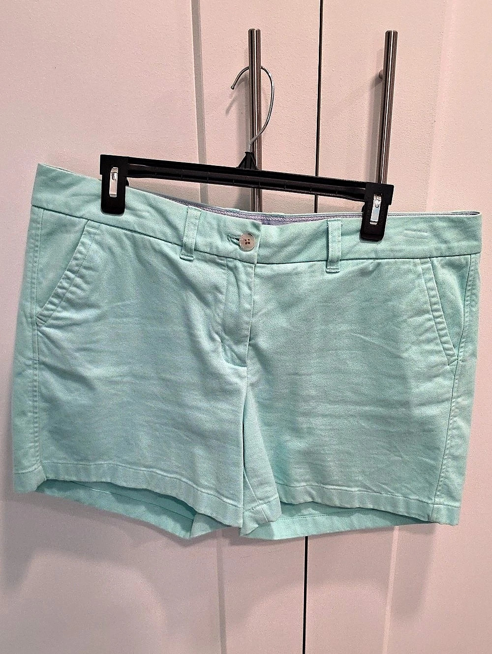 Southern Tide Women's Bermuda Shorts Size 14 Green